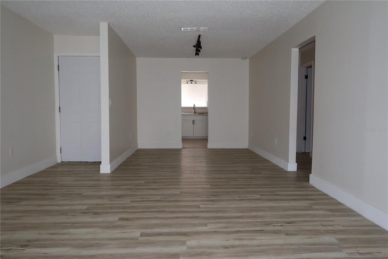 4213 S Semoran Blvd #9 - Photo 4 of 13