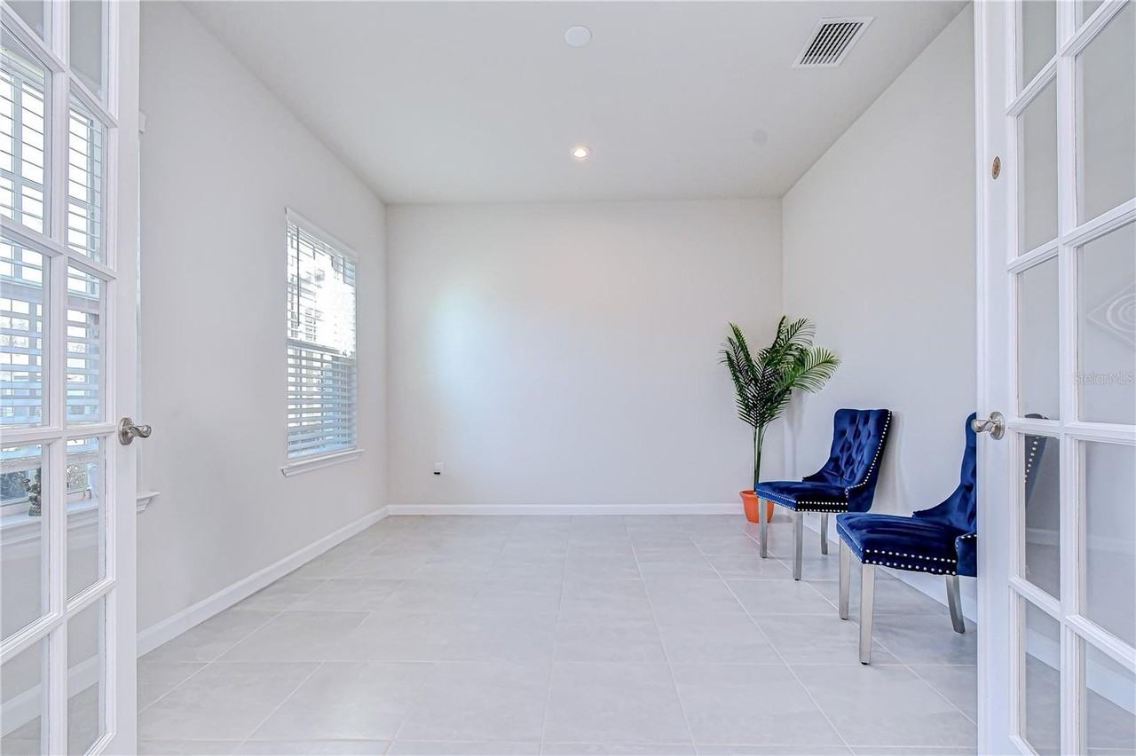 10422 Gliding Eagle Way - Photo 6 of 50