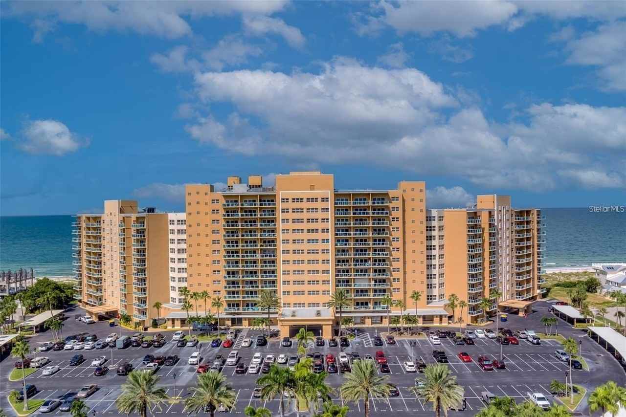 880 Mandalay Ave #S705 - Photo 2 of 25