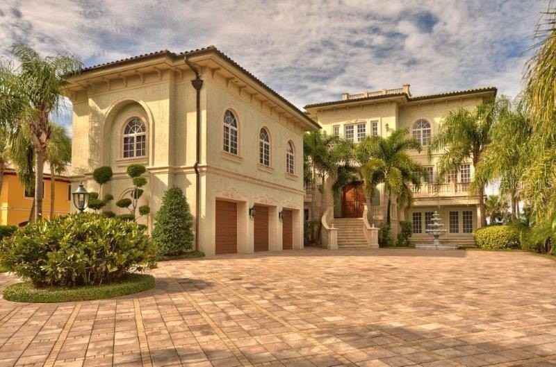 220 Gulf Blvd #8 - Photo 2 of 29