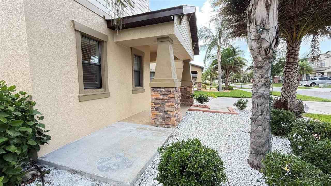 11017 Purple Martin Blvd - Photo 5 of 46