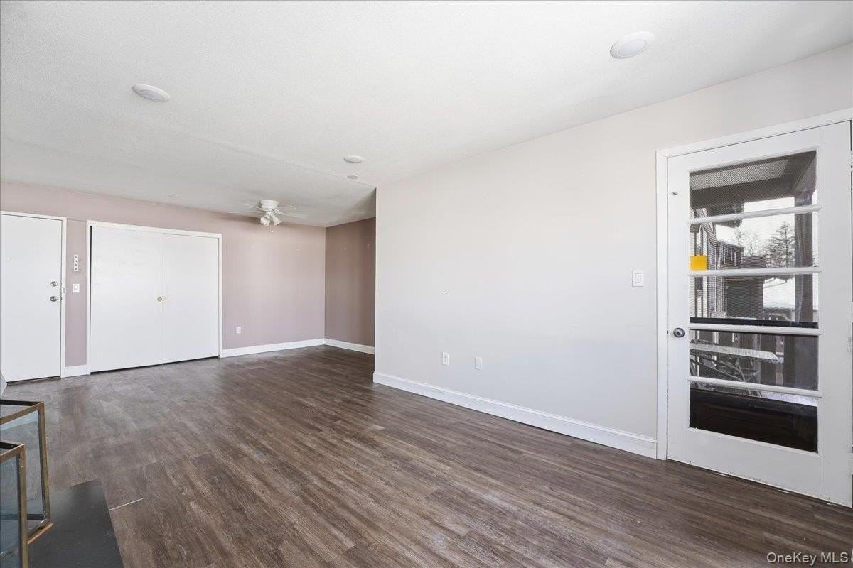 478 Sierra Vista Ln - Photo 5 of 32