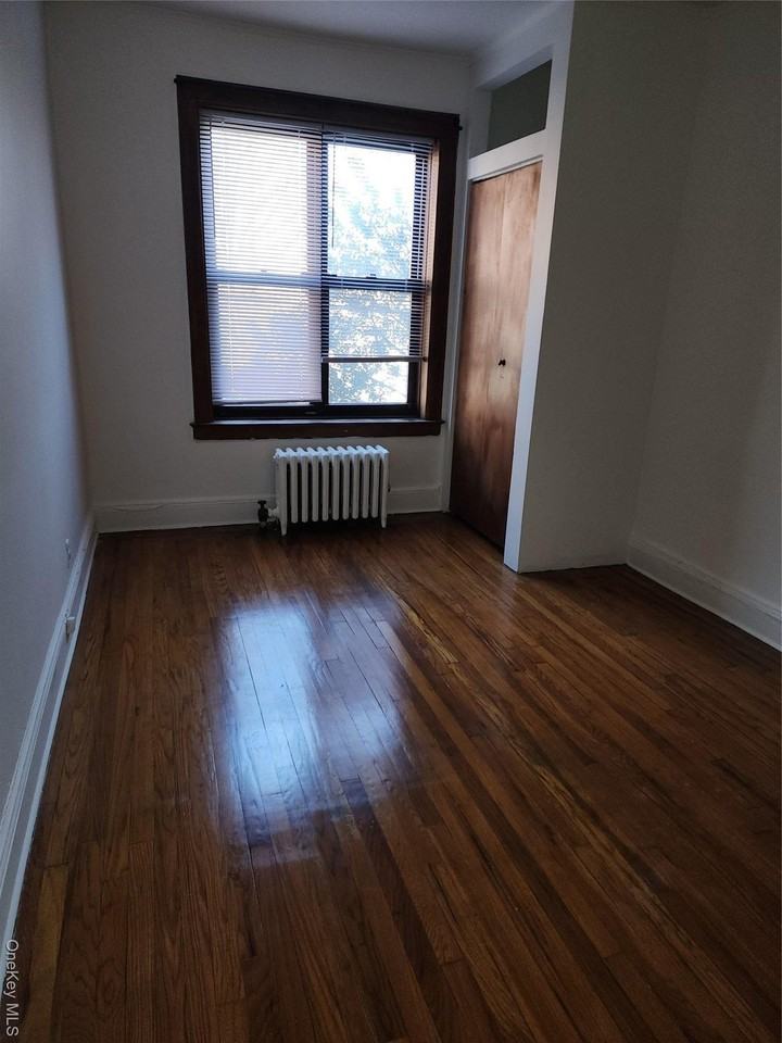 673 Locust St Apt 1g #1G - Photo 5 of 8