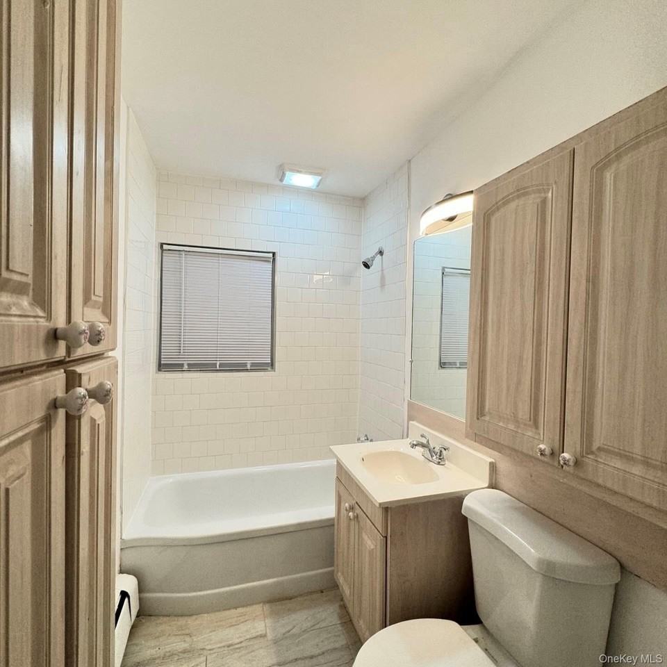 11 Bluespruce Rd - Photo 6 of 10