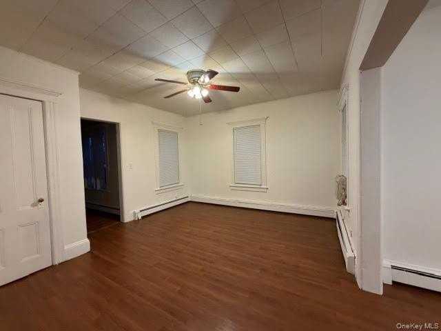 37 Riverside Dr Unit A #A - Photo 5 of 15