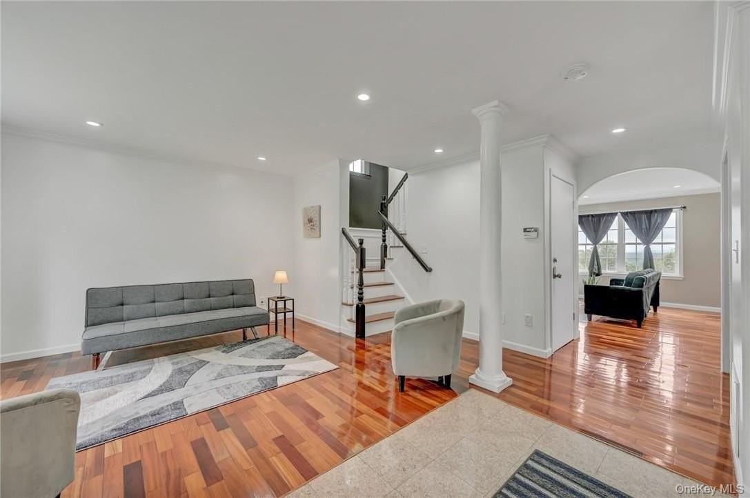 73 Mountain Rd - Photo 5 of 35