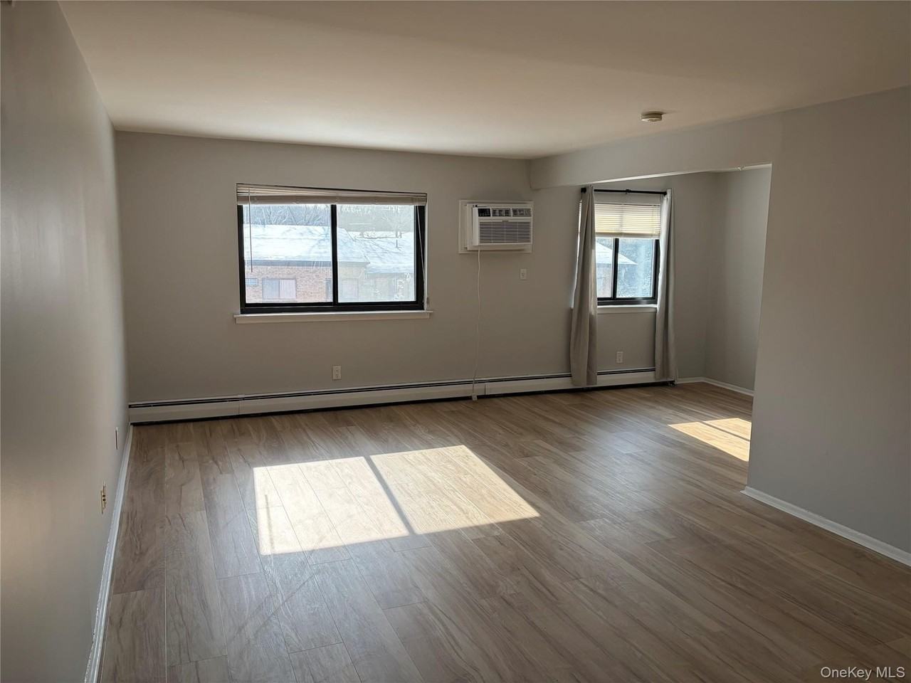 2 Brevoort Dr Apt 2b #2B - Photo 2 of 7