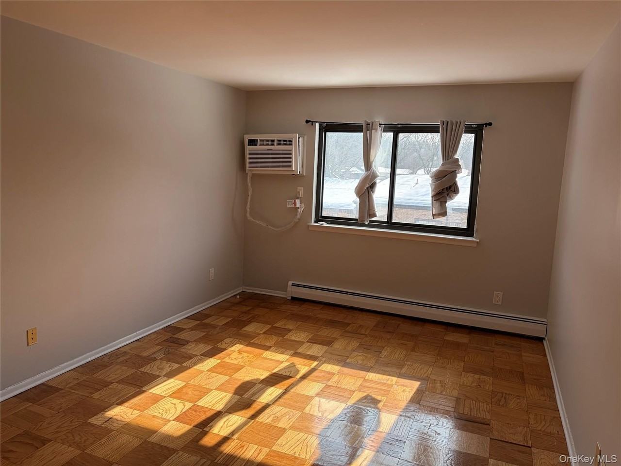 2 Brevoort Dr Apt 2b #2B - Photo 7 of 7