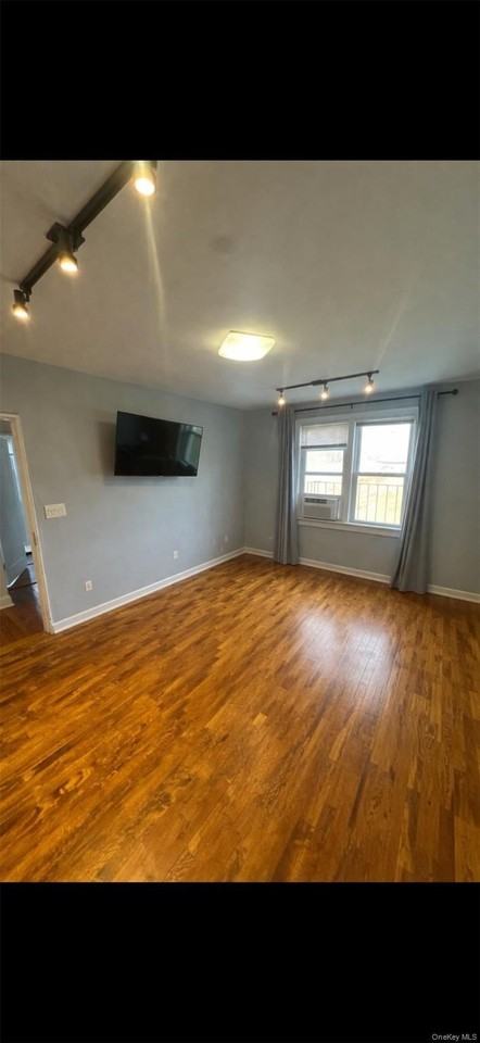 46 Winchester Ave Apt 1c #1C - Photo 5 of 6