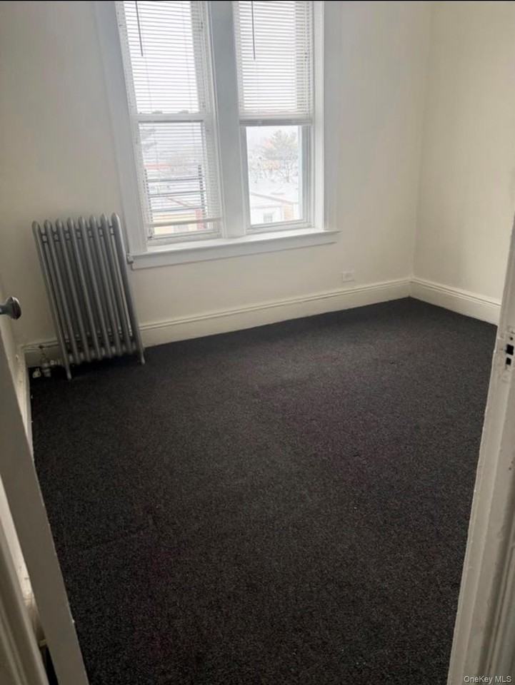 7411 88th Rd 4th Fl #4thFL - Photo 3 of 4