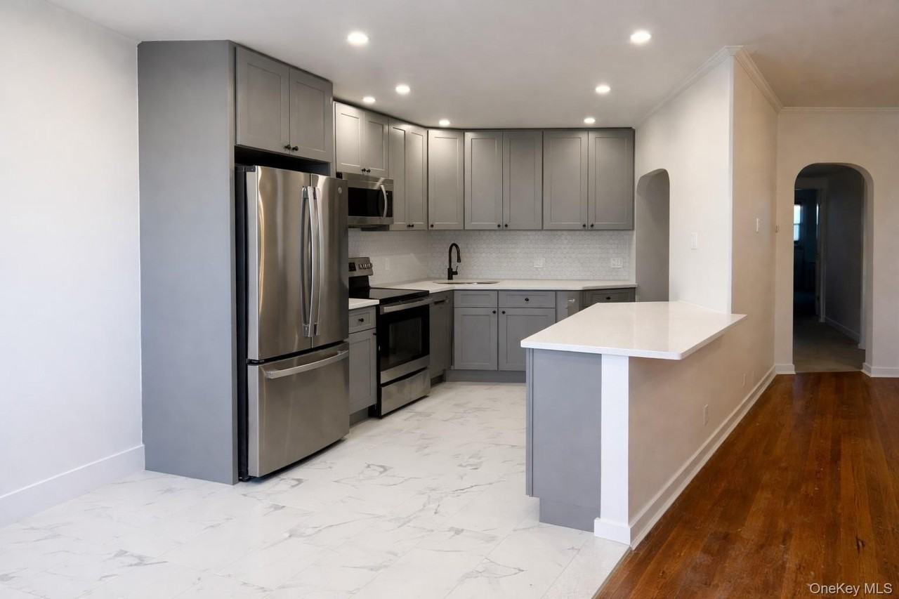 1916 150th St Unit 2 #2 - Photo 4 of 9