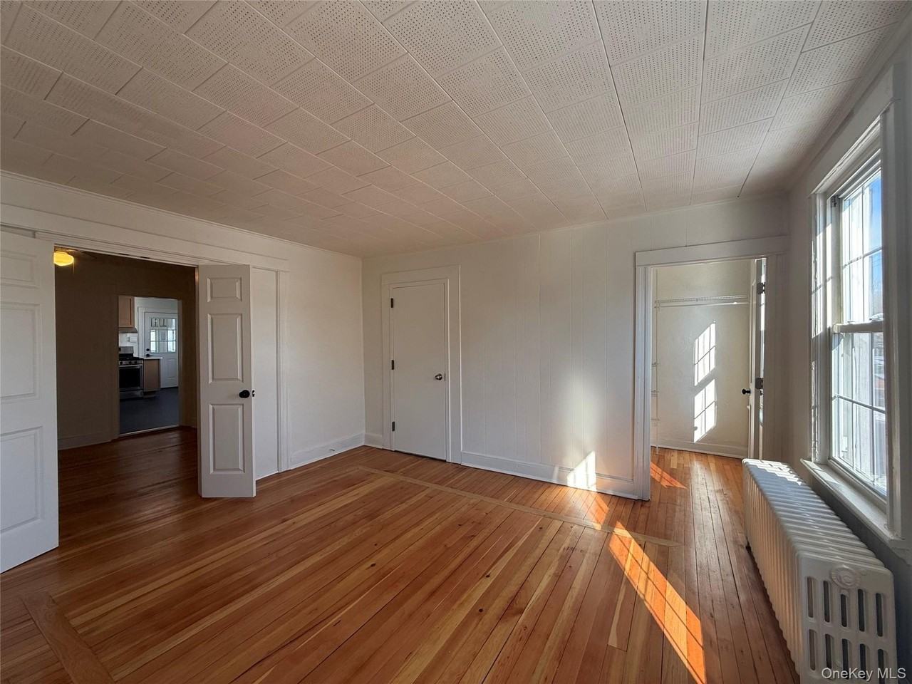 40 N Clover St - Photo 7 of 11