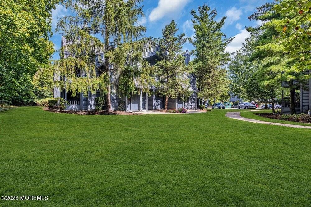 604 Woodhaven Dr - Photo 2 of 24