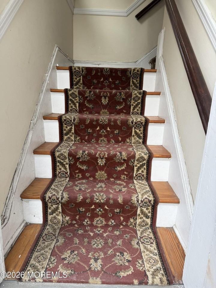 126 Lake Ave Side 2w #2W - Photo 4 of 16