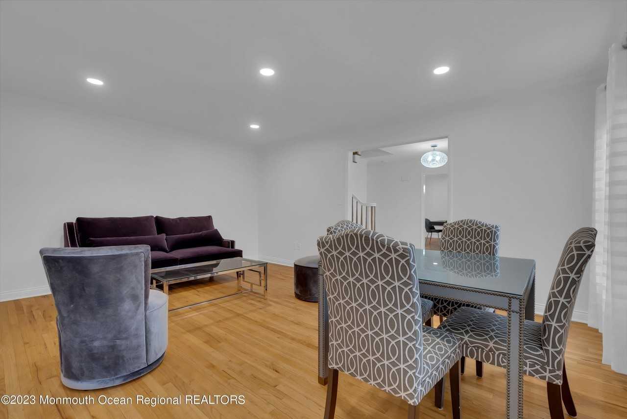 65 Fulton Ave - Photo 5 of 35