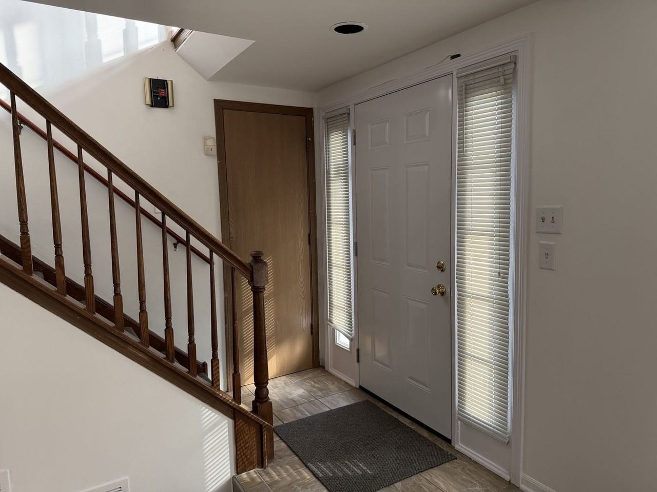 18083 Vista Dr - Photo 2 of 13