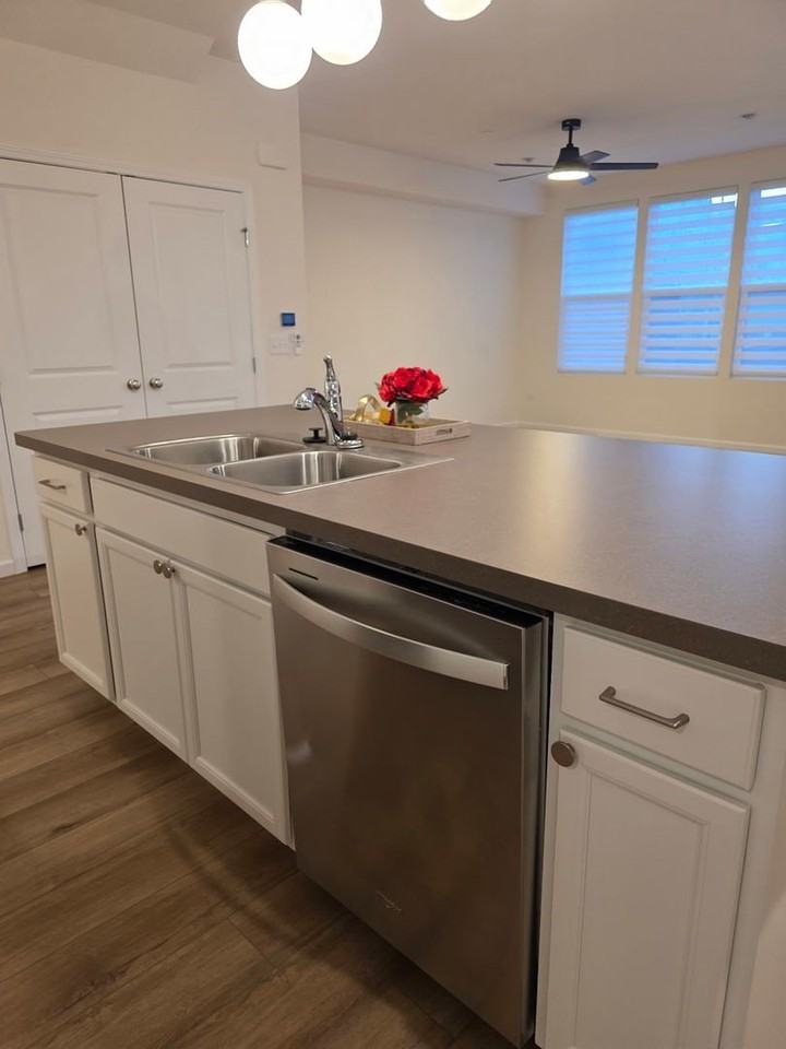 5933 Hawkweed Dr - Photo 7 of 21