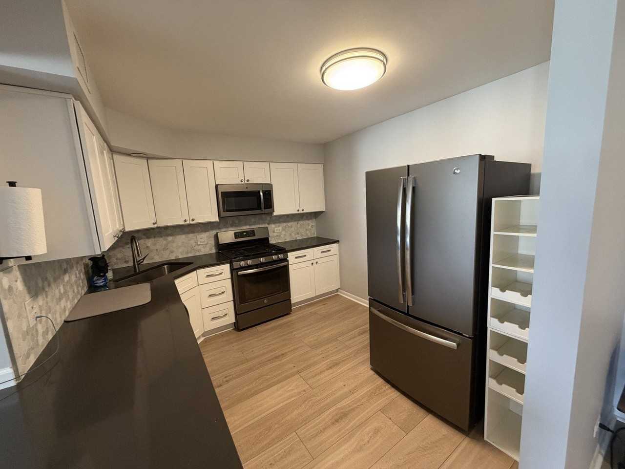 110 S Dunton Ave Apt 4d #4D - Photo 2 of 9