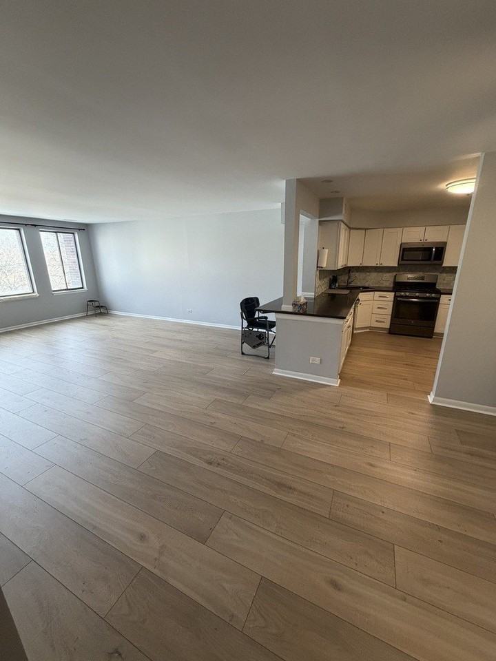 110 S Dunton Ave Apt 4d #4D - Photo 6 of 9