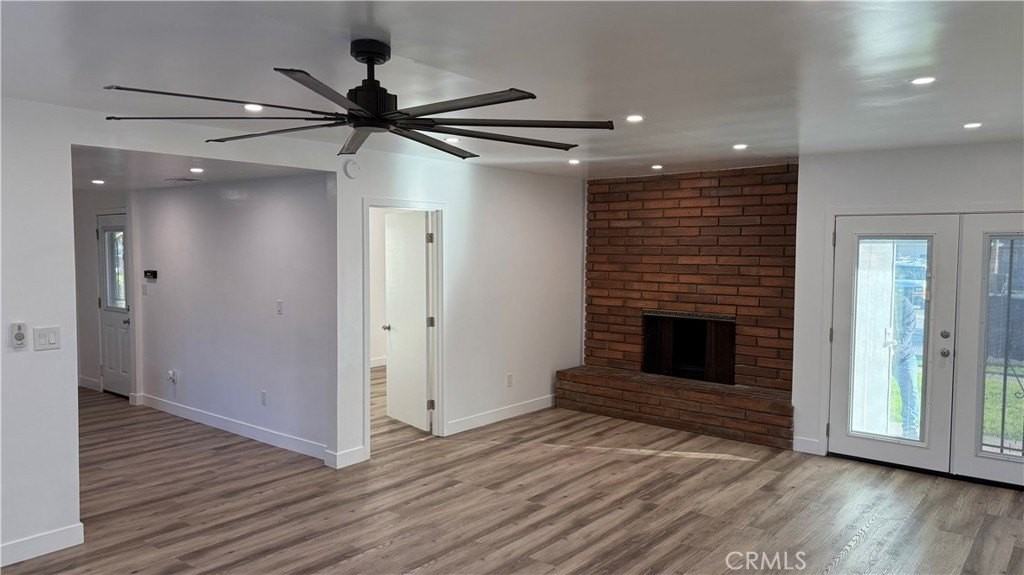 1012 W F St #A - Photo 3 of 23