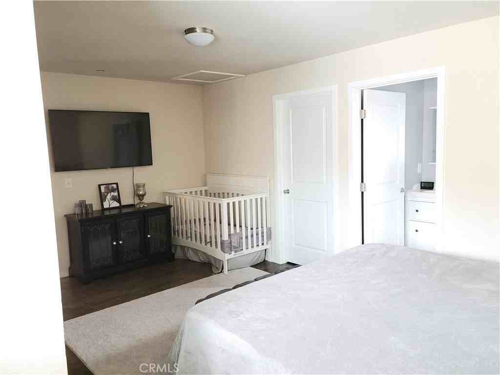 22164 Vacation Dr - Photo 6 of 19