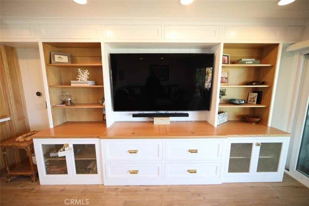 22 Blue Lagoon - Photo 3 of 36