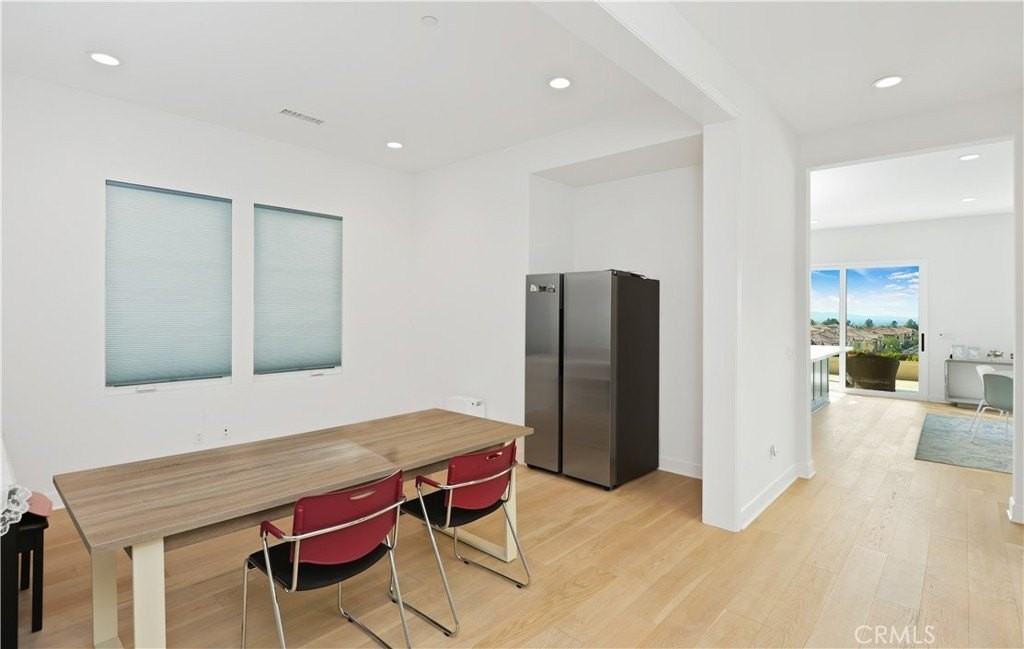 108 Salt Spg - Photo 4 of 50