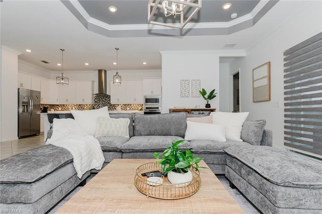 5938 Berwick Ln - Photo 3 of 47