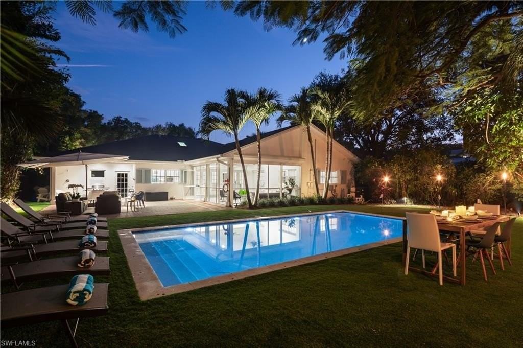 339 4th Ave N - Photo 6 of 48