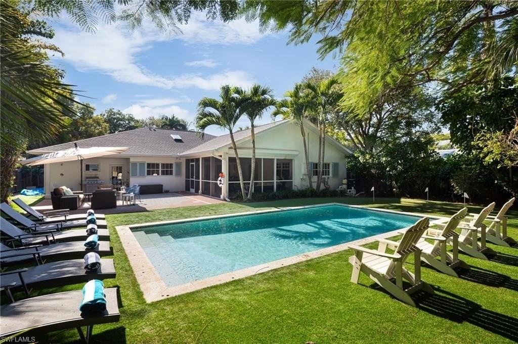 339 4th Ave N - Photo 7 of 48