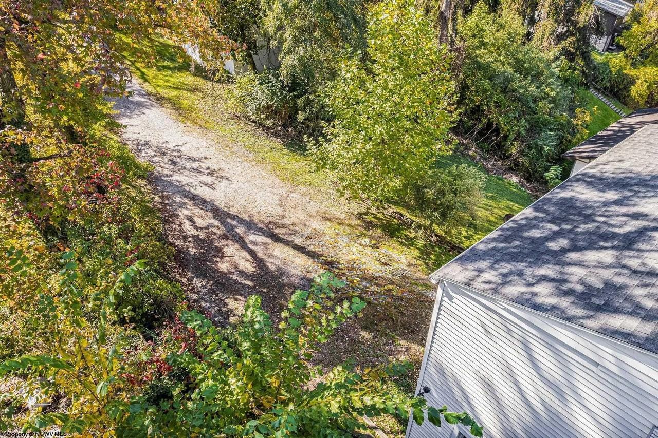 230 Cornell Ave - Photo 4 of 18