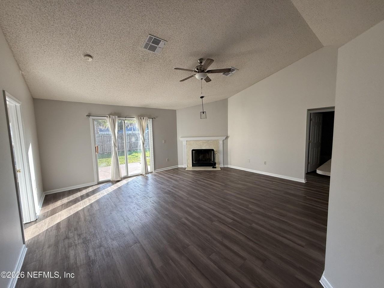 3849 Hideaway Ln - Photo 5 of 30