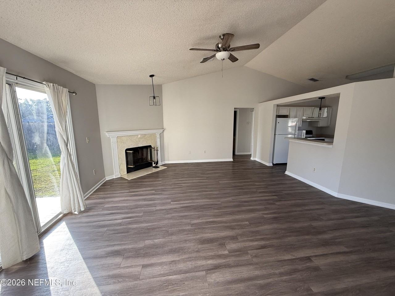 3849 Hideaway Ln - Photo 7 of 30