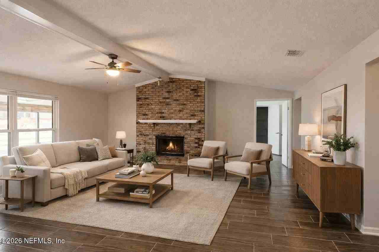 5524 Silkwood Ln - Photo 2 of 18