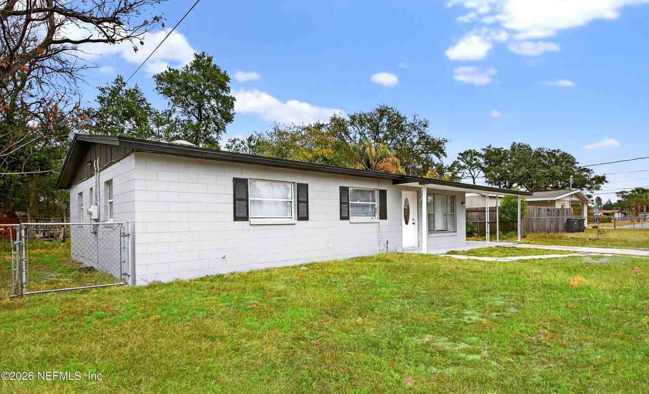 7815 Jaguar Dr - Photo 7 of 33