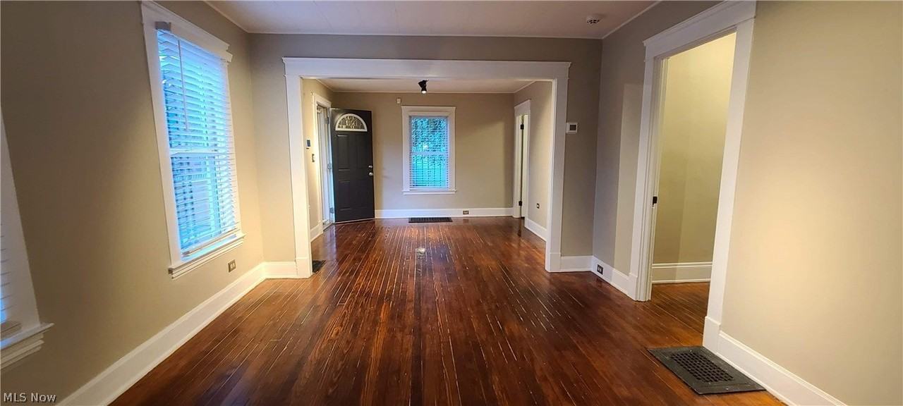 4208 John Ct - Photo 6 of 19