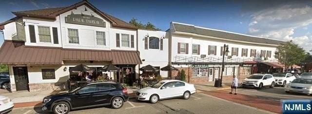 237 Park Ave Apt 2nd - Photo 7 of 7