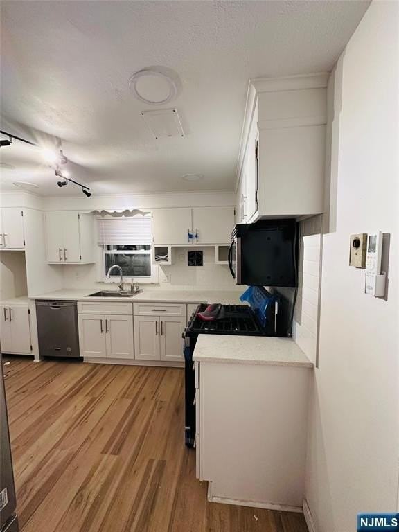 96 Koster St - Photo 4 of 5