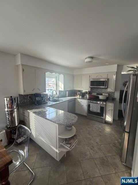 216 Brookside Ave - Photo 2 of 7