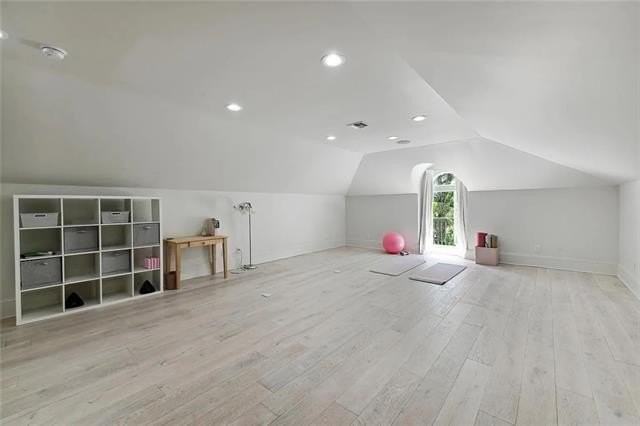 249 Walnut St - Photo 5 of 25