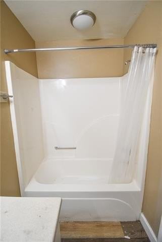 20069 Esterbrook Rd - Photo 7 of 11