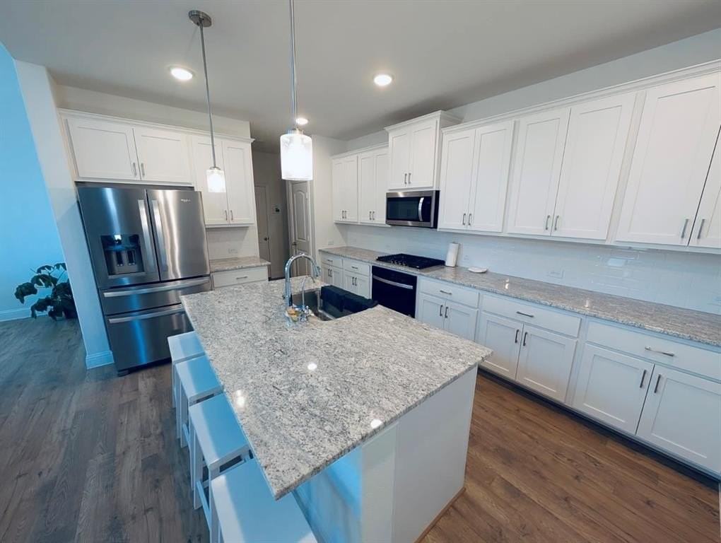 716 Blakelys Way - Photo 2 of 12