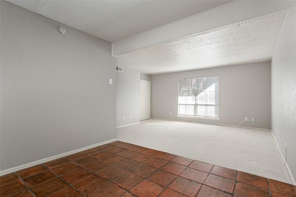 10248 Regal Oaks Dr #A - Photo 6 of 27