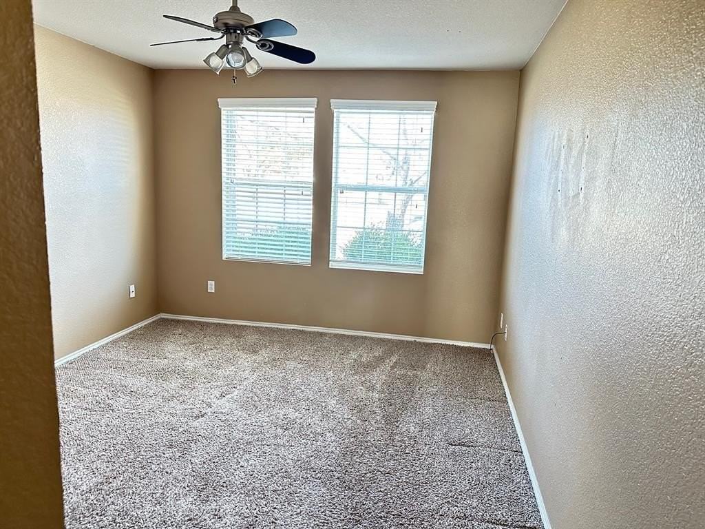 590 Arthur Dr - Photo 7 of 16