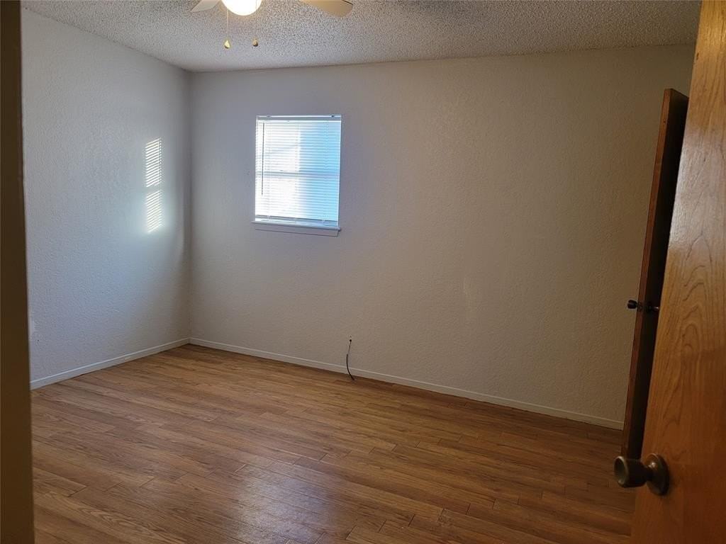 214 Sherwood Ln #6 - Photo 5 of 9