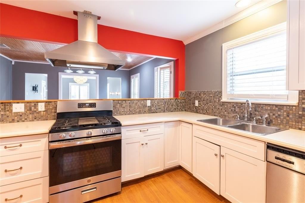 5102 Bradford Dr - Photo 7 of 18