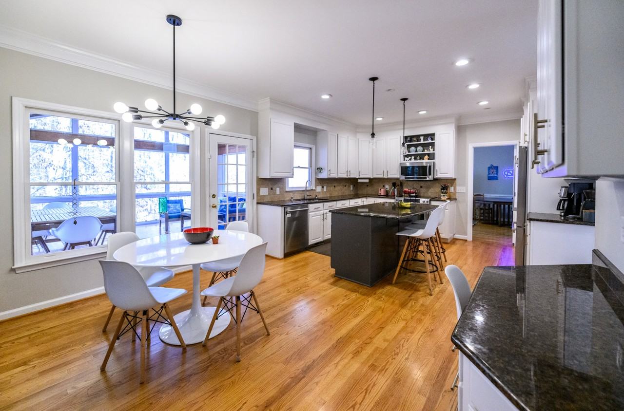 211 Cates Farm Road - Photo 5 of 22