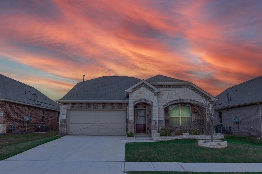 4308 Tartt Ave - Photo 4 of 30