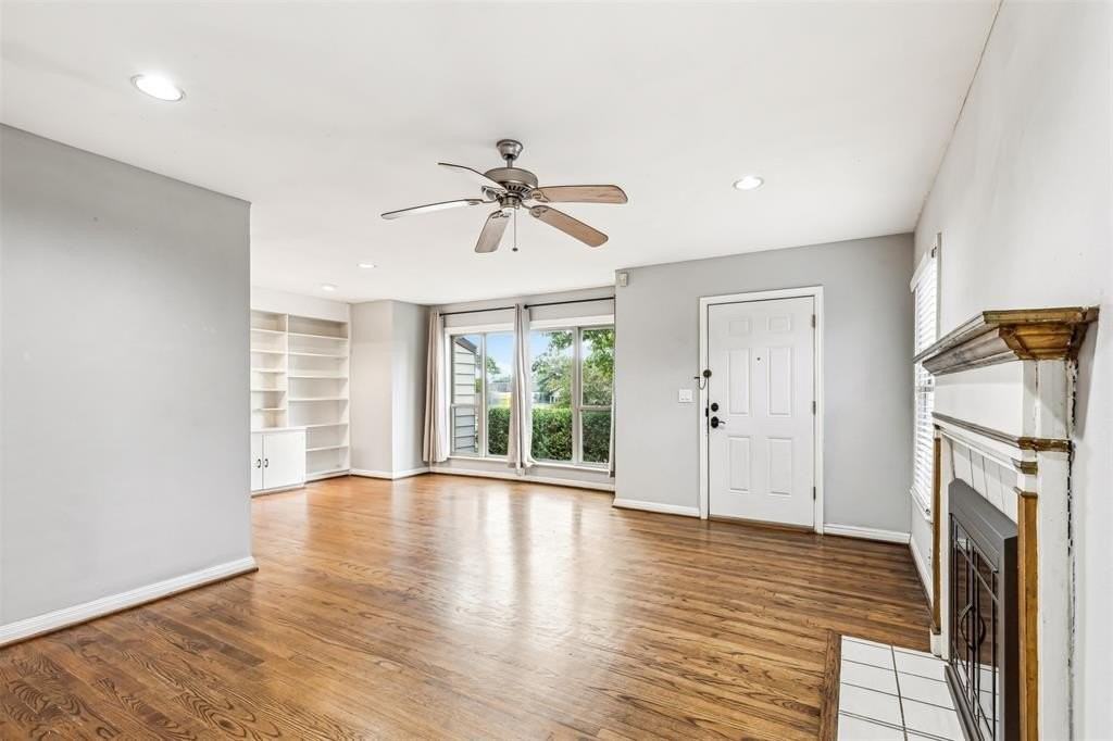 6441 Calmont Ave - Photo 5 of 17