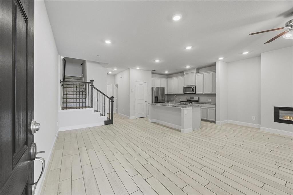 7808 Manilla Dr - Photo 6 of 31